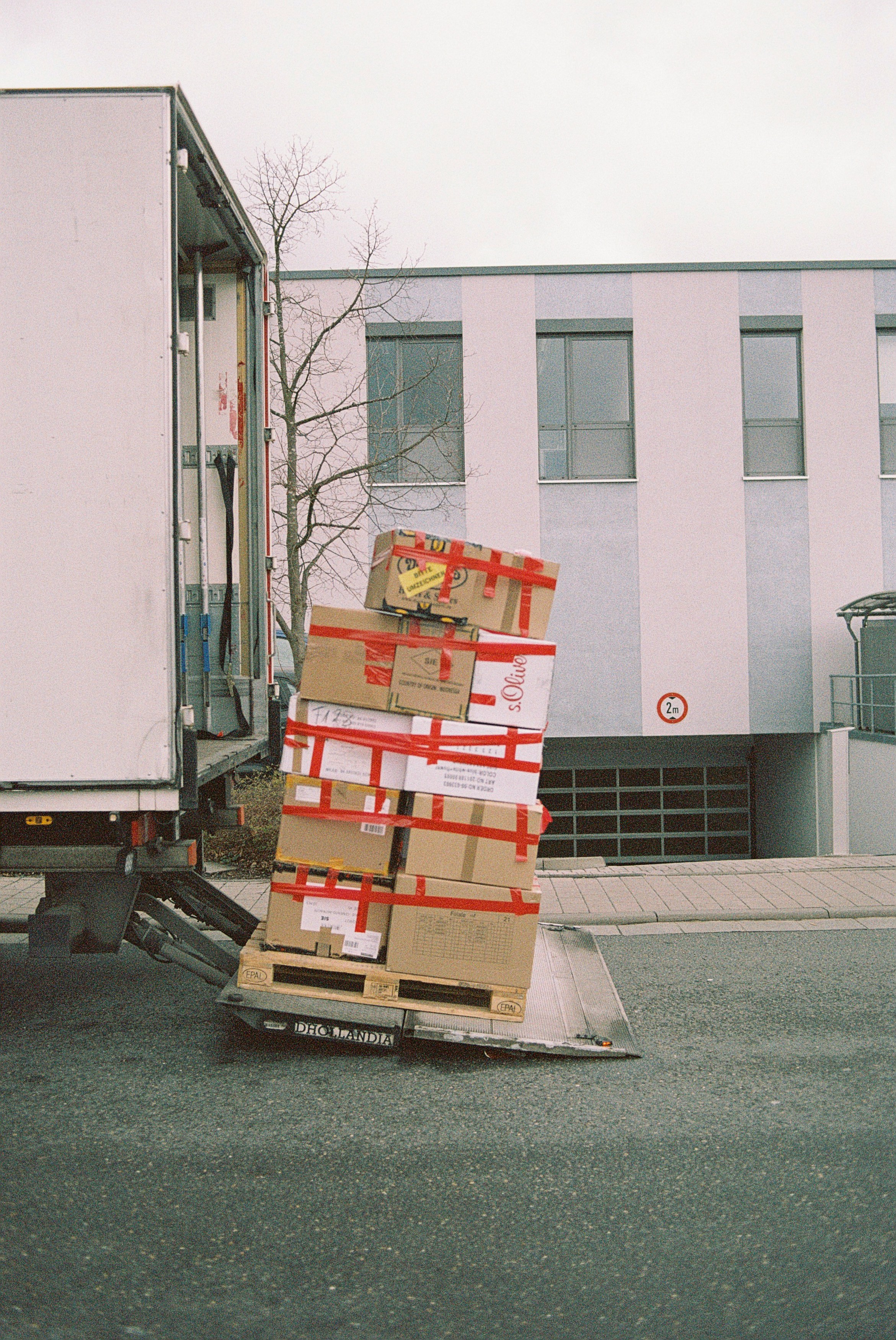 Moving Shifting Packing Carpenter All Types Furniture buying - Image 2